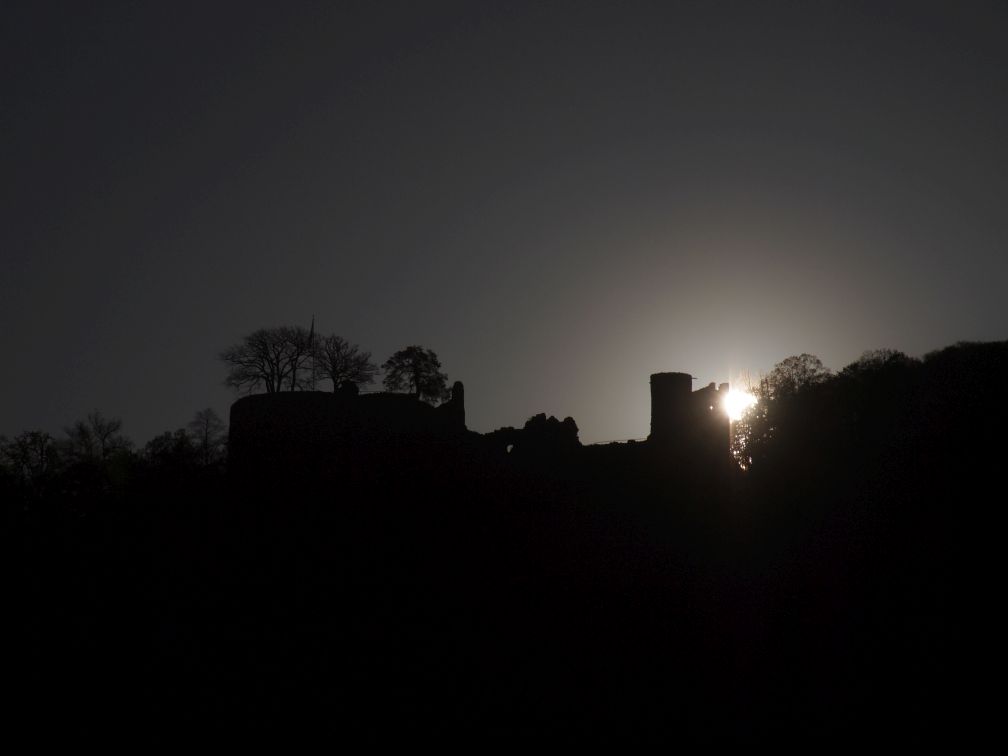 Sonnenaufgang Schloß Dorneck